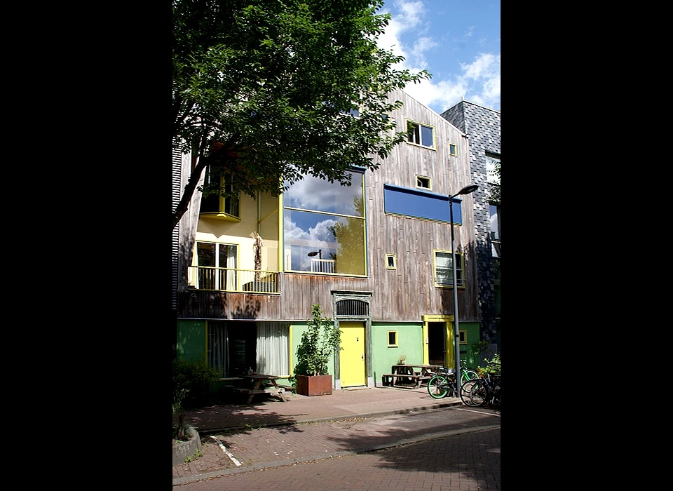 Jan Olphert Vaillantlaan 77-79 voorheen B&B Lieve Nachten architect Mama architecten (2020)