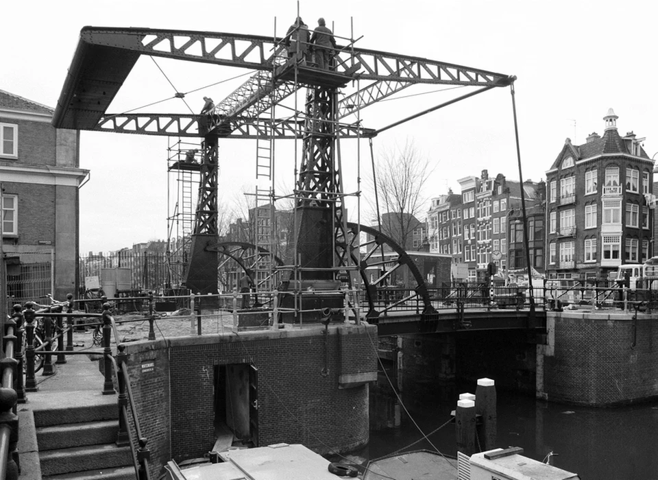 Kadijksplein Scharrebiersluis onderhoudswerk (1987)