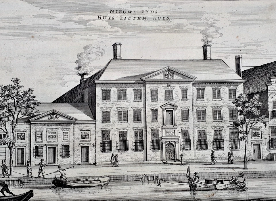 Prinsengracht 235-237 het Nieuwezijds Huiszittenhuis, het uitdeelhuisje (links, nr.235) bestaat nog, het grote pand is afgebroken (1765)