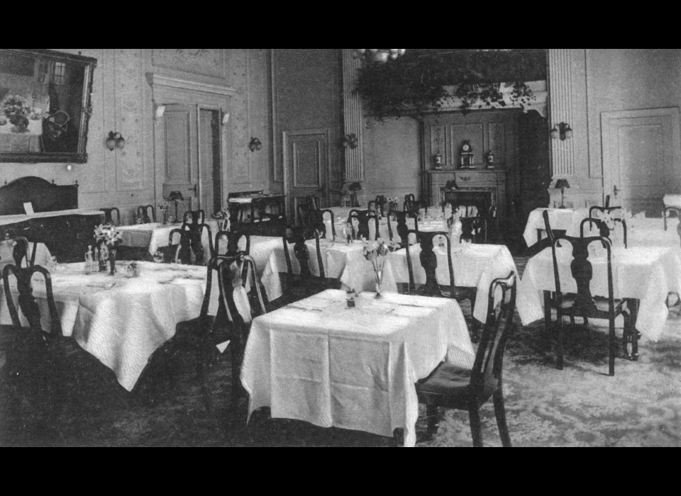 Groote Club 1910 interieur