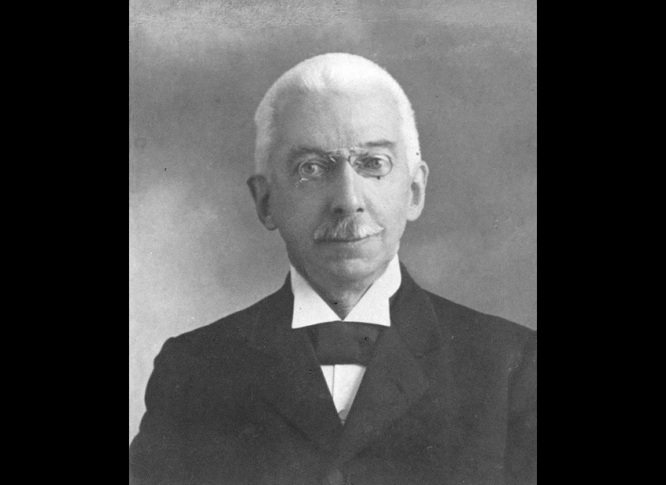Thomas Cool voorzitter van Doctrina et Amicitia in 1910