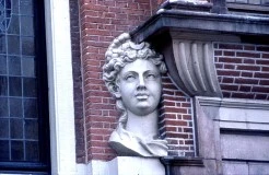 Keizersgracht 123, Huis met de Hoofden