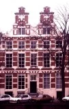 Singel 140-142, Huis De Dolphijn