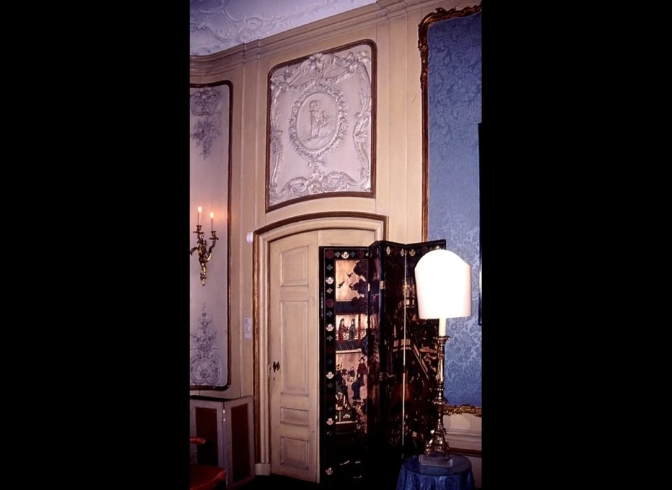 Keizersgracht 672 ontvangkamer of blauwe salon (2003)