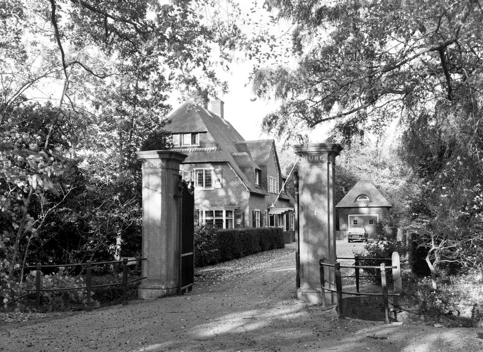 Buitenplaats Saxenburg te Bloemendaal (ca.1980)