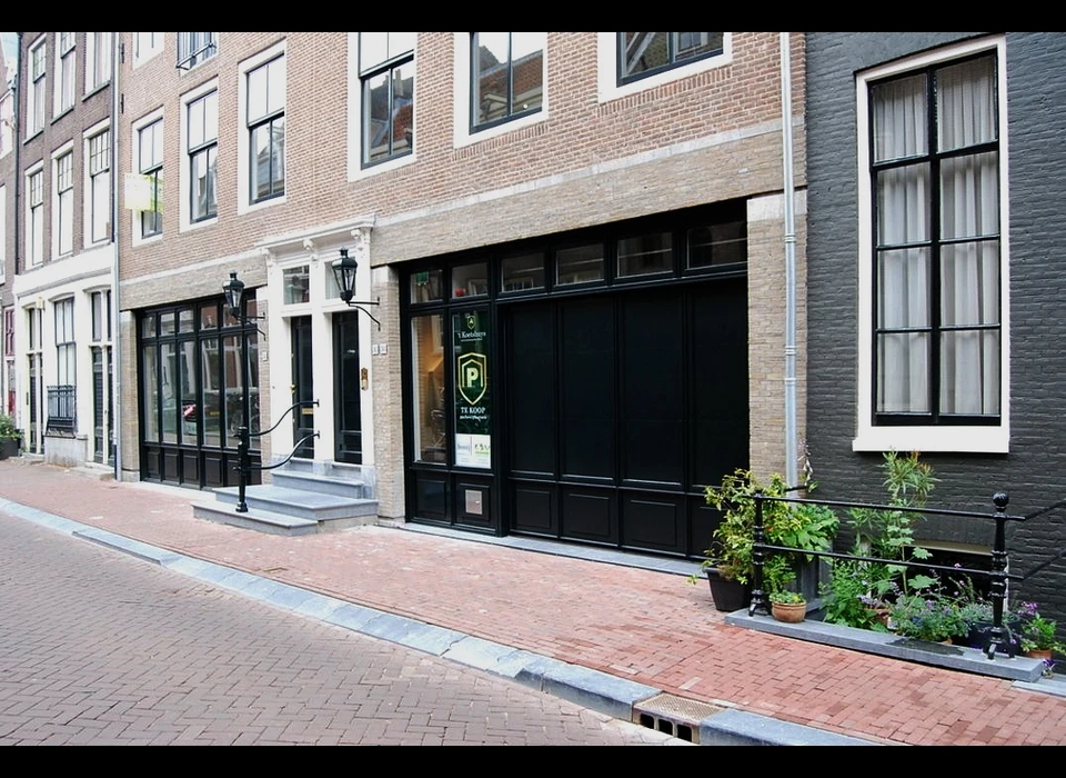 Kerkstraat 303-305 garage (2012)