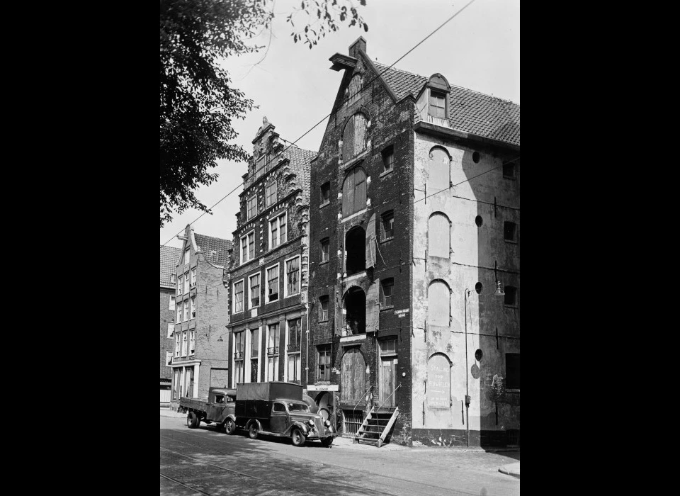 Geldersekade 97_99 1940 ingang Nieuwe Ridderstraat