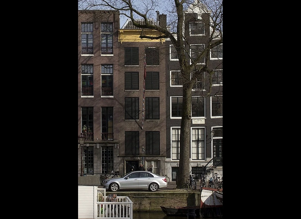 Keizersgracht 43 lijstgevel zonder fronton ca.1800 (2016)