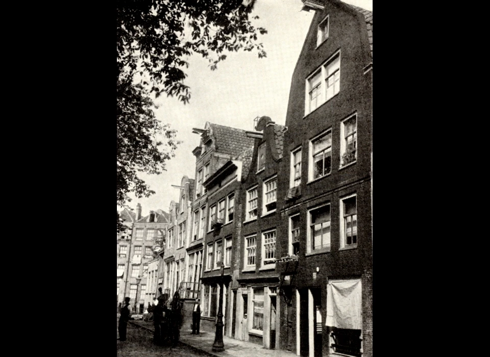 Lindengracht 320-330 met Houtenkamsgang en Gijzelaarsgang (1920)