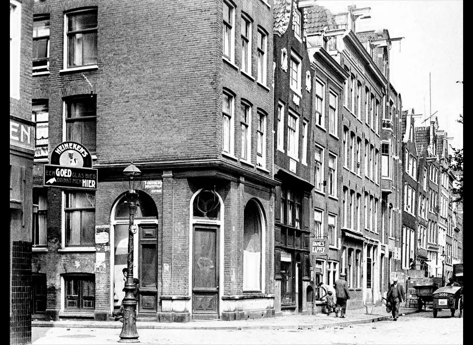 Lindengracht 86 hoek Eerste Goudsbloemdwarsstraat (1930)