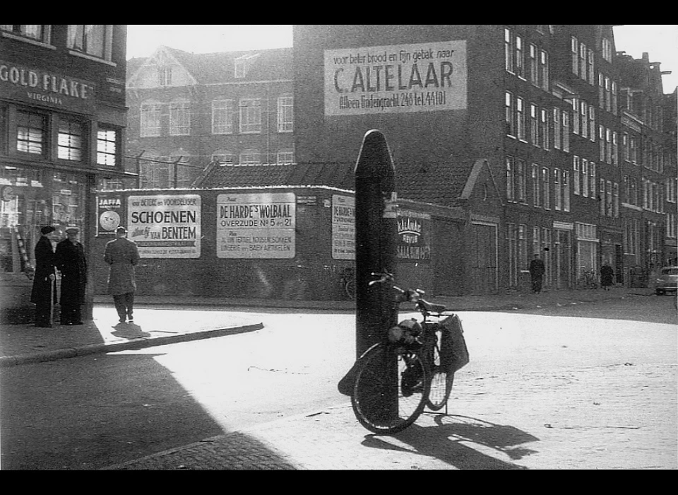 Lindengracht hoek Tweede Lindendwarsstraat (1960)