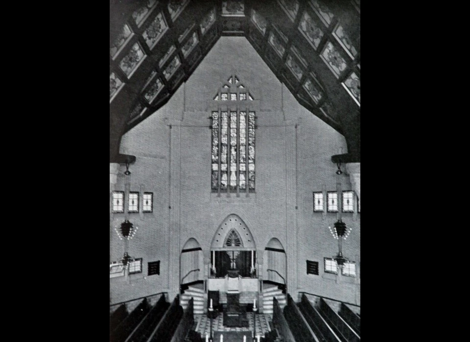 Linnaeusstraat 119 1928 Synagoge-Oost interieur