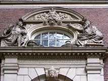 Linnaeusstraat 2a, Culturele & Physische Antropologie