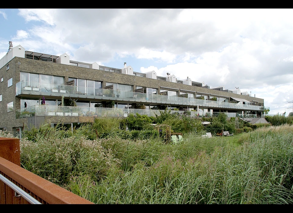 Murdoch Mackenziestraat 2-40 gebouw Het Open IJnde, achterzijde, architect NAT Architecten, MOPET Architecten (2020)