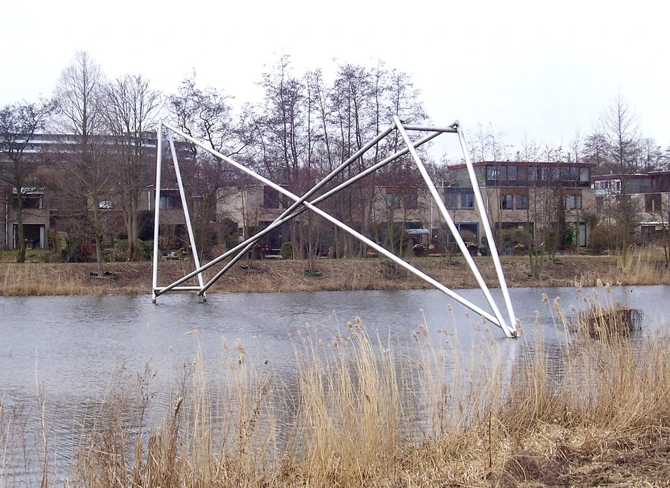 Bijlmerpark Growing X door Shlomo Koren en huizen Huntum (2010)