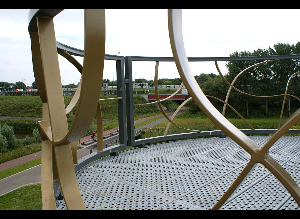 Bijlmerpark uitkijkplatform vlinderheuvel (2011)