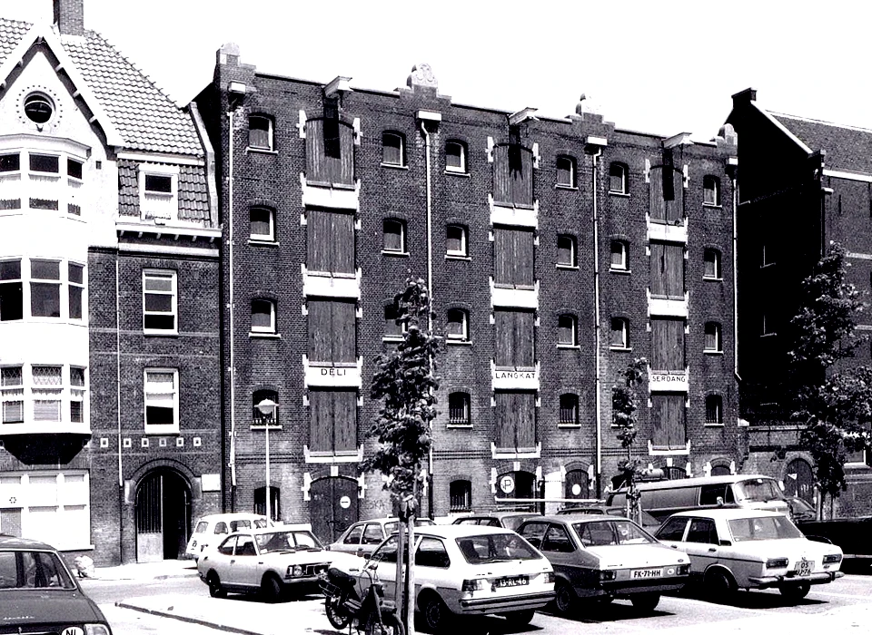 Nova Zemblastraat 8-12 (1980)