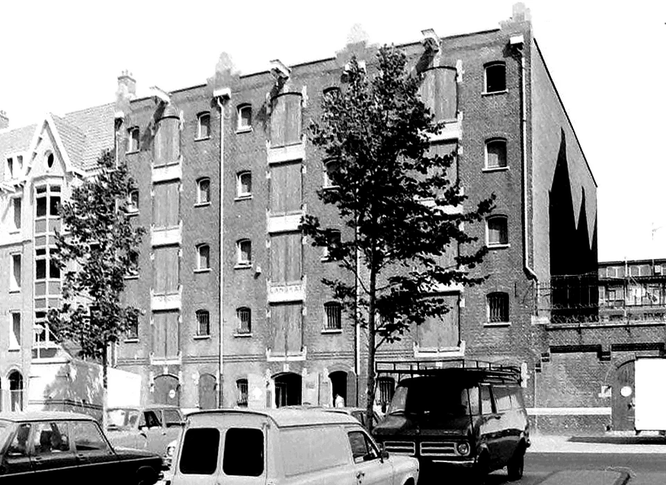 Nova Zemblastraat 8-12 (1981)