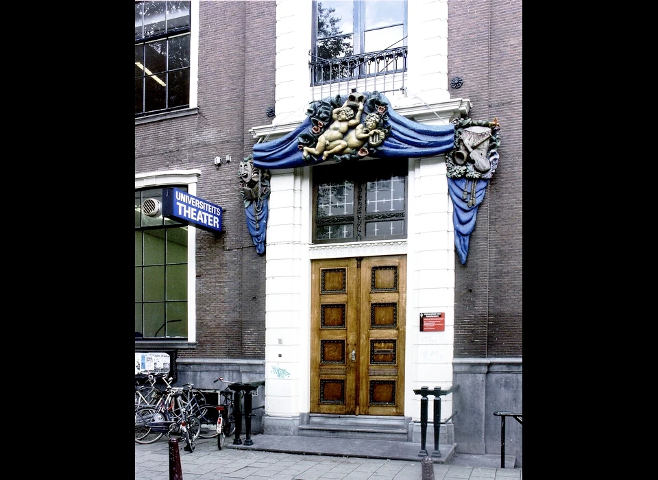 Nieuwe Doelenstraat 16 entree Universiteitstheater (2003)