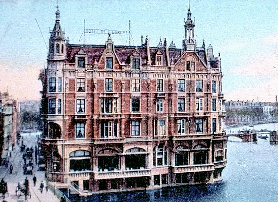 Nieuwe Doelenstraat 2-4 Hotel De l'Europe (1907)