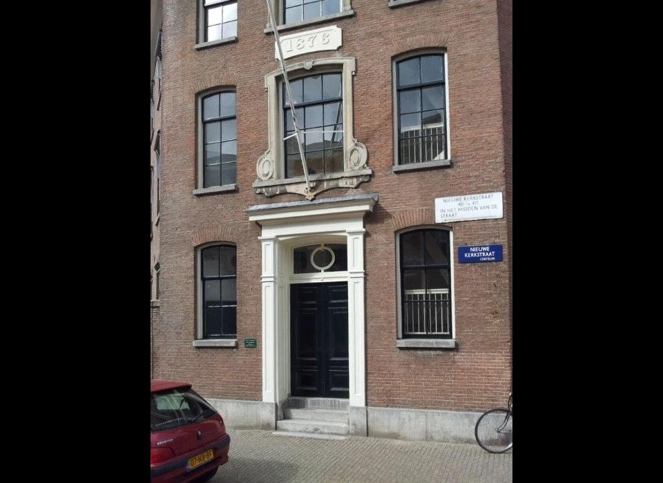 Nieuwe Keizersgracht 120 ingang Nieuwe Kerkstraat