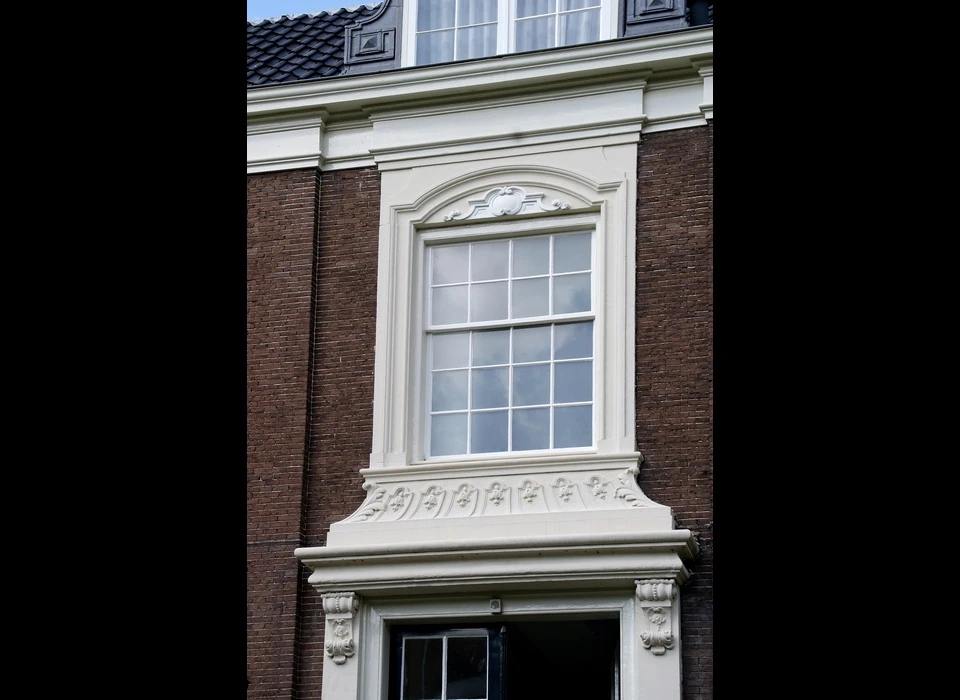 Nieuwe Keizersgracht 28-44 Brants Rushof detail middendeel achtergevel