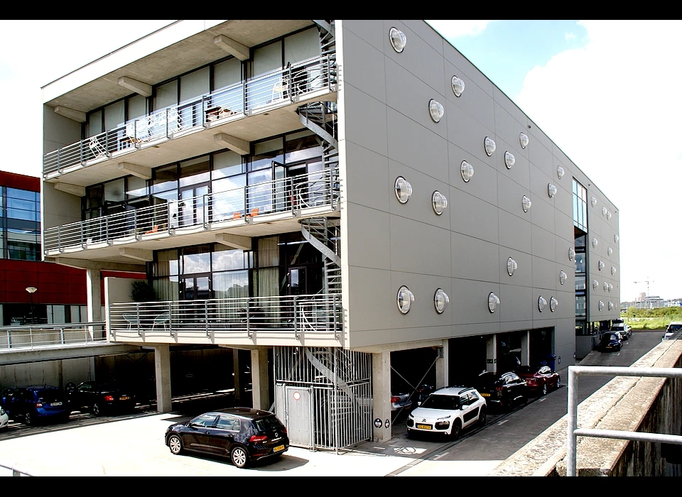 Pedro de Medinalaan 11 gebouw The Bubble architect Dedato Ontwerpers en Architecten (2020)