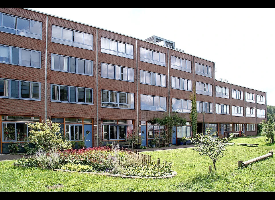 Pedro de Medinalaan 126-200 gebouw Vrijburcht architect CASA Architecten (2020)