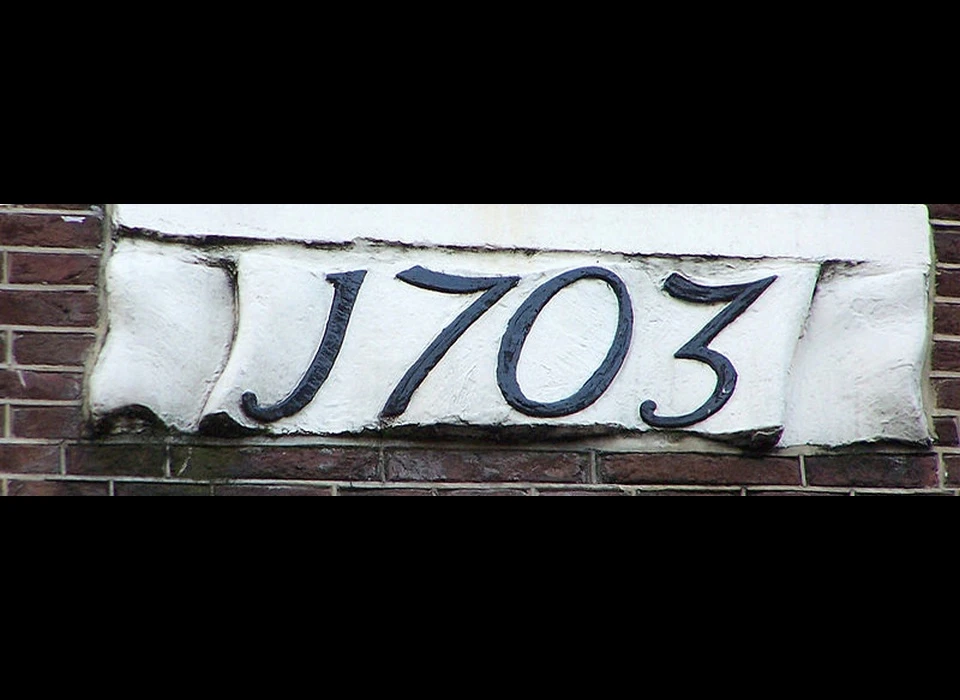Prinsengracht 550 gevelsteen rechts '1703'