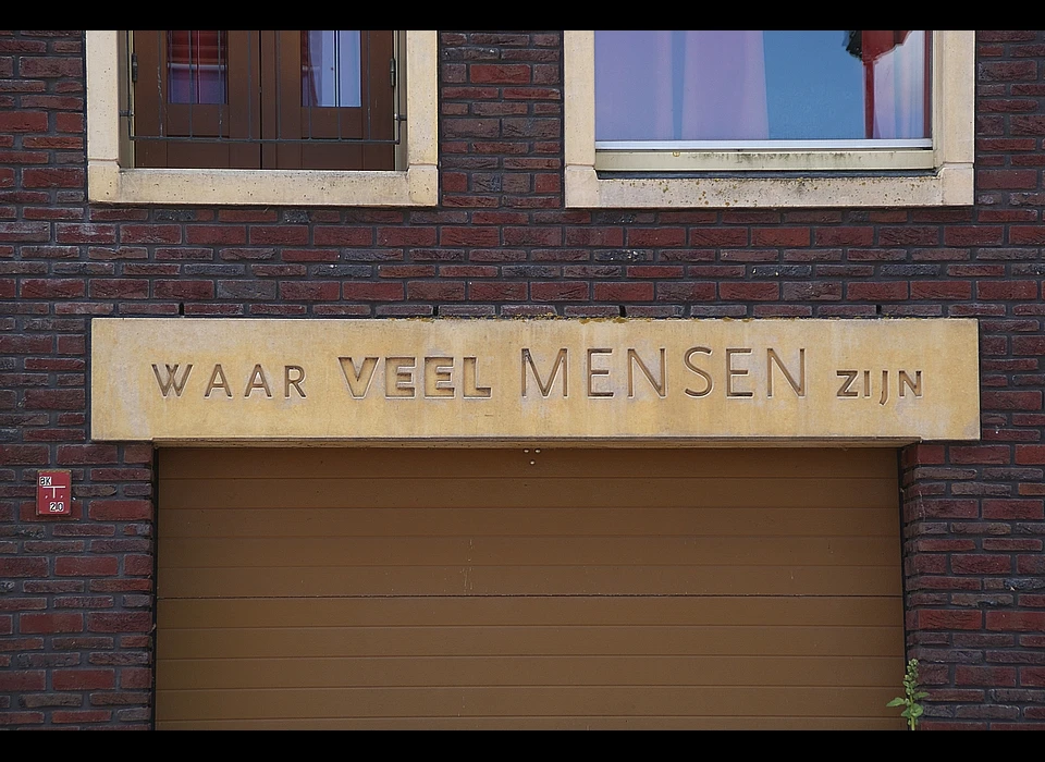 Pybo Steenstrastraat 10 waar veel mensen zijn (2020)