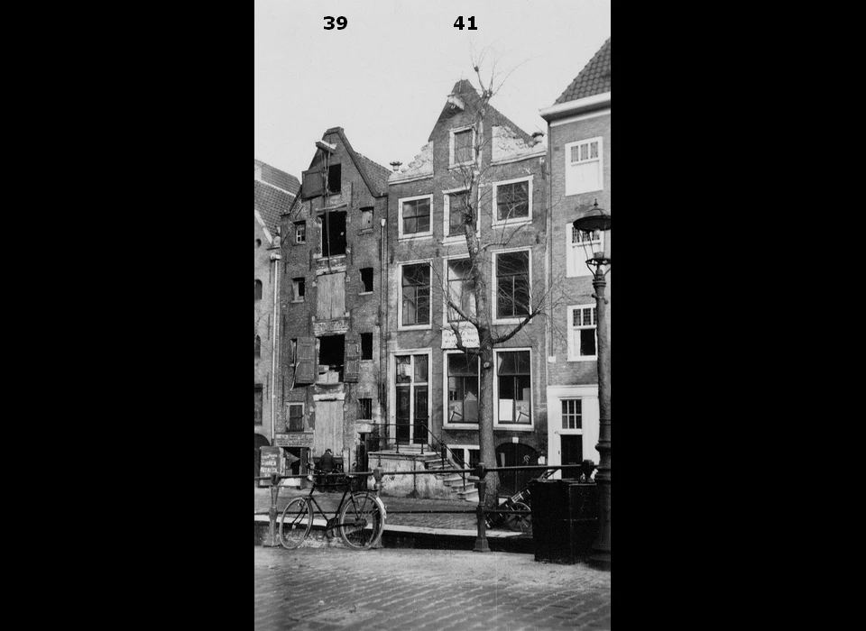 Recht Boomssloot 39-41 afbraakpanden (1938)