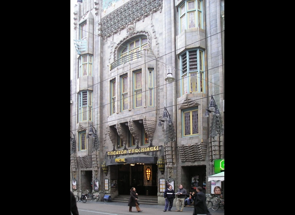 Reguliersbreestraat 26-28 theater Tuschinski (2011)