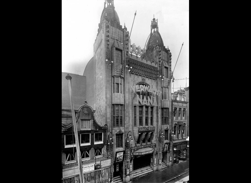 Reguliersbreestraat 26-28 theater Tuschinski Cabaret-Dancing (1928)