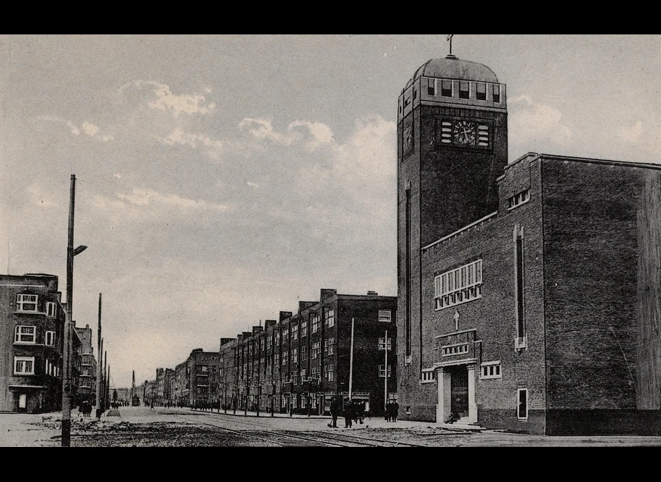 Rijnstraat 93 Thomas van Aquinokerk (ca.1926)