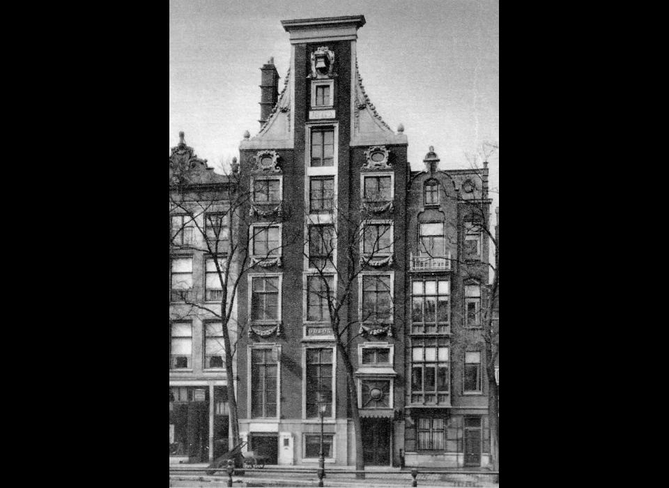 Singel Huis Odeon omstreeks 1910