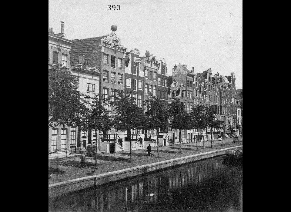 Singel 390 lijstgevel (1865)