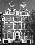 Singel 140-142, huis De Dolphijn