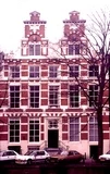 Singel 140-142, huis De Dolphijn