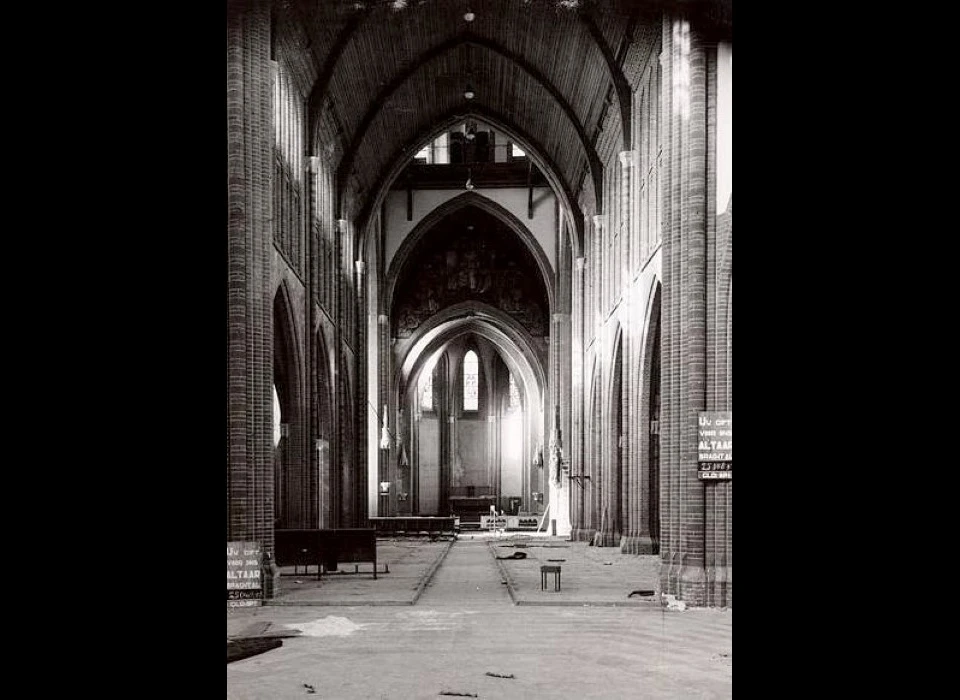 Spaarndammerstraat Maria Magdalenakerk Zijbeuk afbraak (1965)