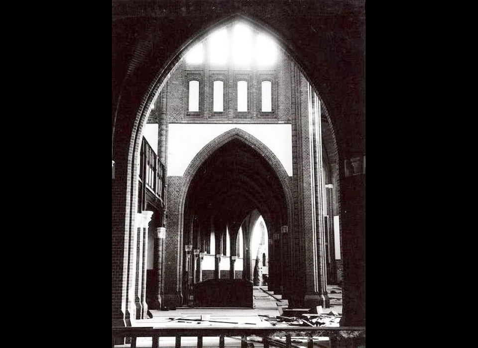 Spaarndammerstraat Maria Magdalenakerk Zijkapel afbraak (1965)