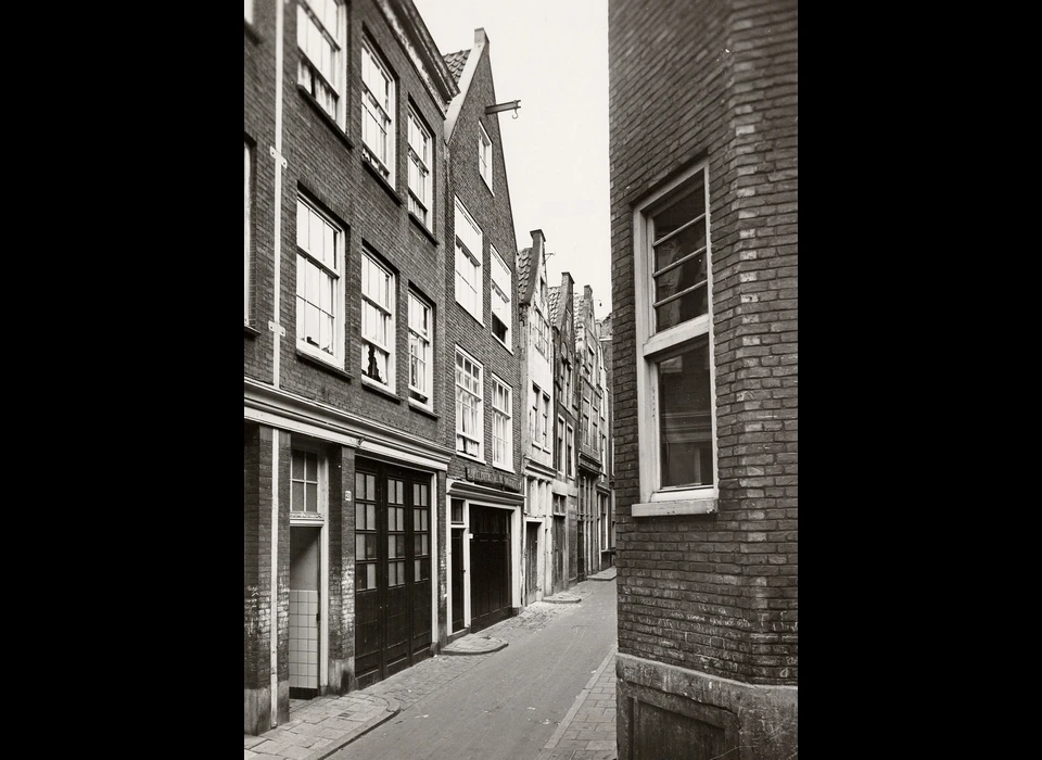 Sint Annenstraat 14-20 van rechts naar links (1955)
