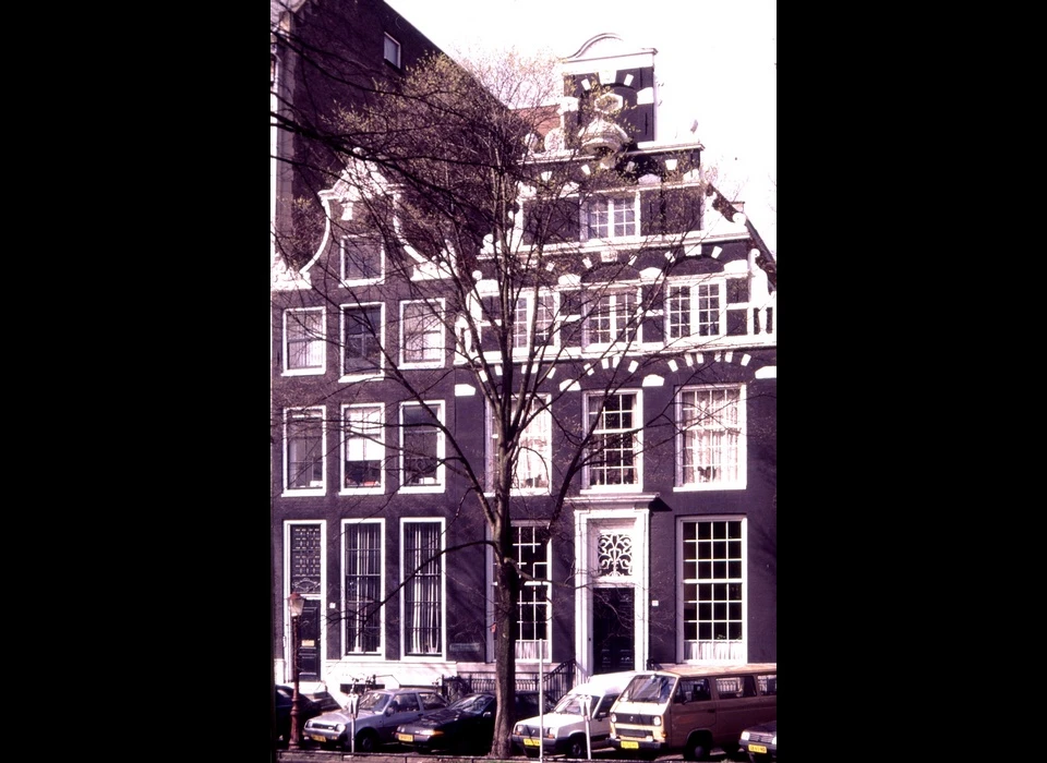 Herengracht 120-122 trapgevel 1615 Amsterdamse renaissance (1970)
