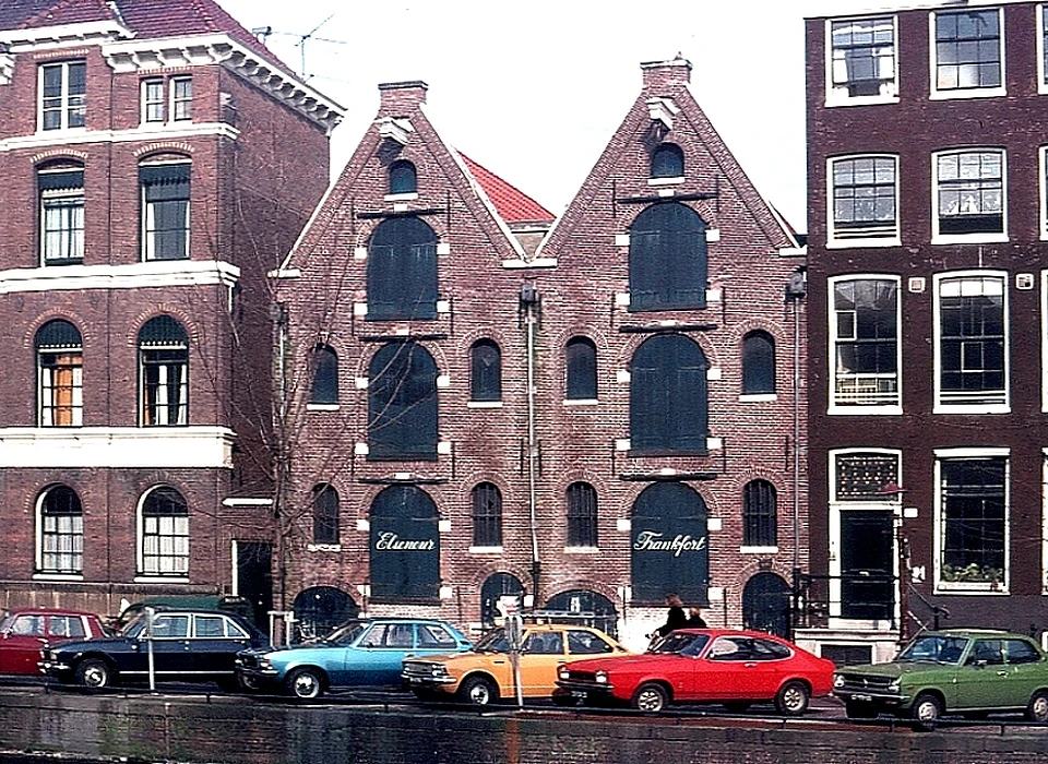 Prinsengracht 771-773 771 pakhuis Elseneur 773 pakhuis Frankfort tuitgevel ca.1655 (1975)