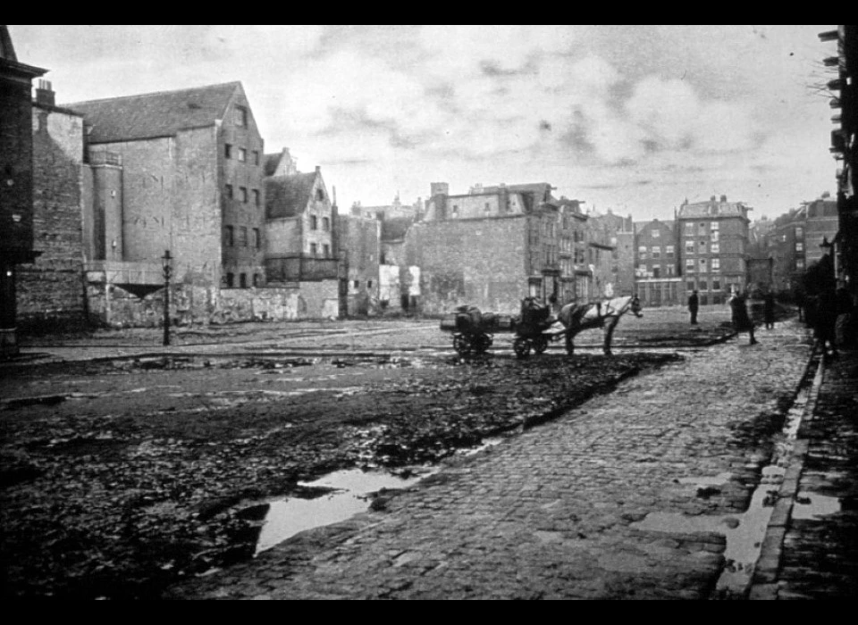 Uilenburgerstraat afbraak en sanering 1922
