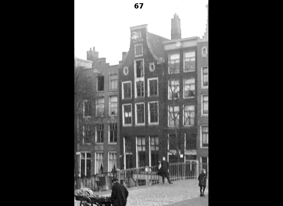 Oudezijds Voorburgwal 67 eerste vestiging theehandel gebroeders Snel (1908)