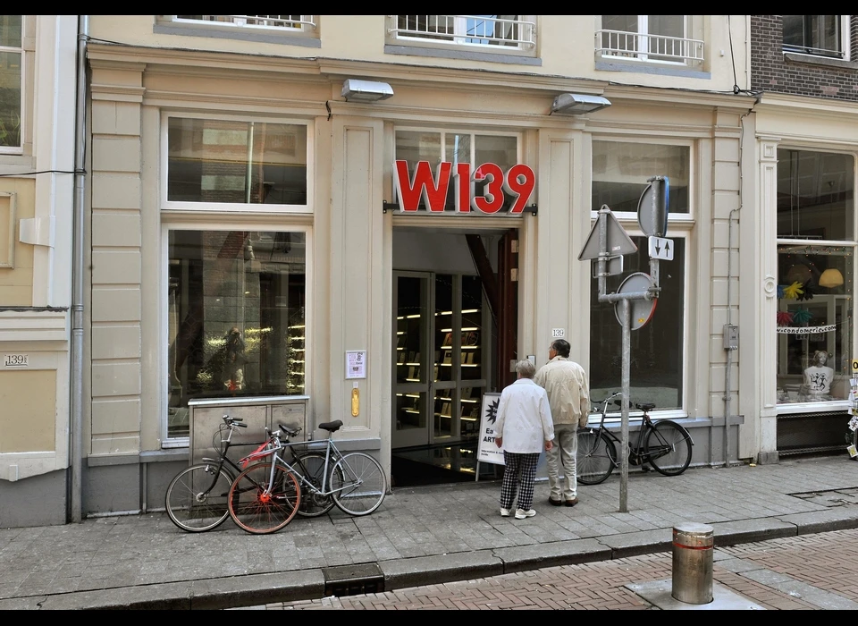 Warmoesstraat 139 (2009) W139