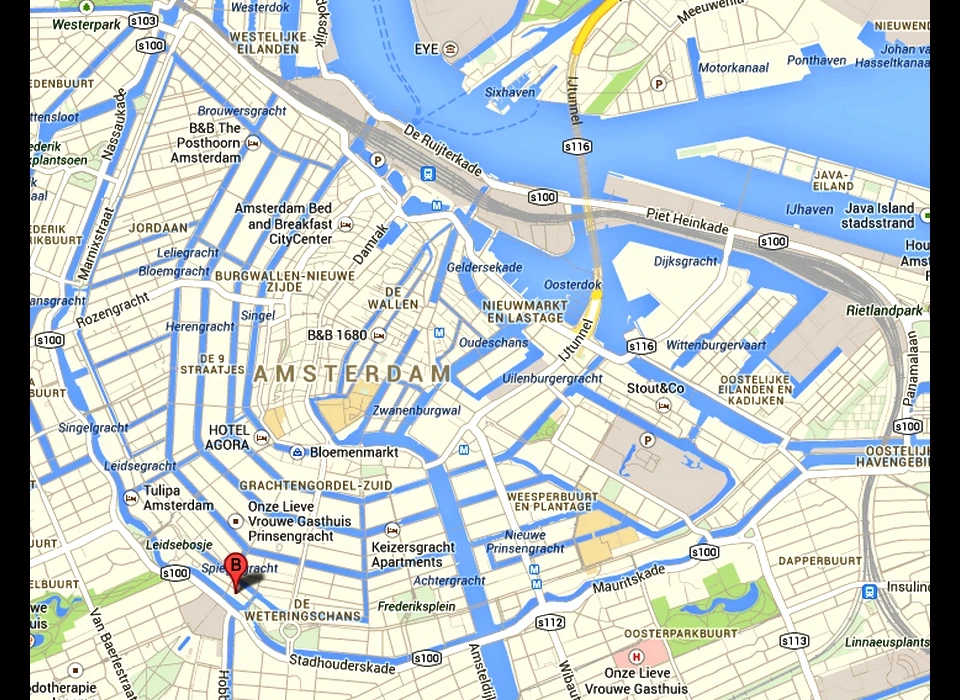 De loop van de grachten in het centrum van Amsterdam als transportkanalen en afwateringskanalen.