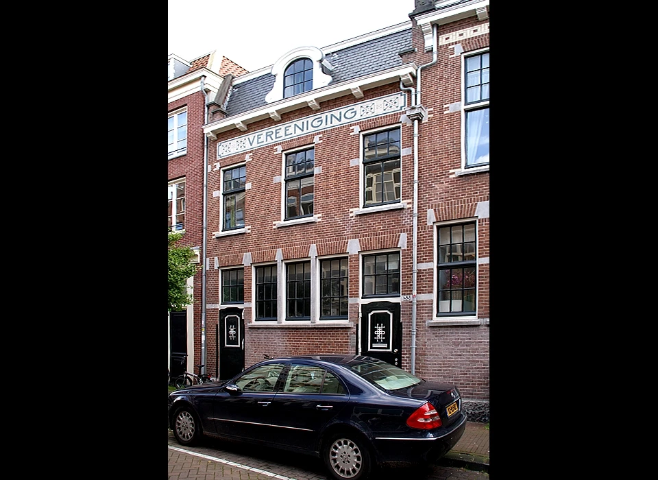 willemsstraat 33 Verenigingsgebouw tot Heil des Volks gevel en tegeltableau Vereeniging (2020)