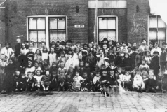 Willemsstraat 188, Openbare Lagere School 15, Armenschool