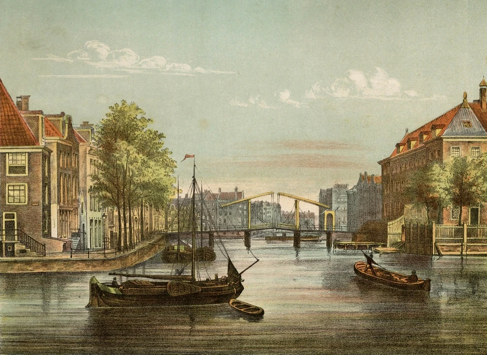 Zwanenburgwal de Zwanenburgerbrug met rechts het Diaconie Weeshuis der Nederduits Hervormde Gemeente (ca.1878)